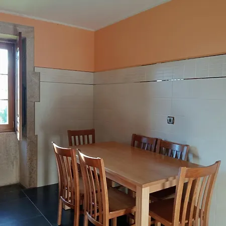 Casa Da Motega Nyaraló Gayanes  (A Coruna)